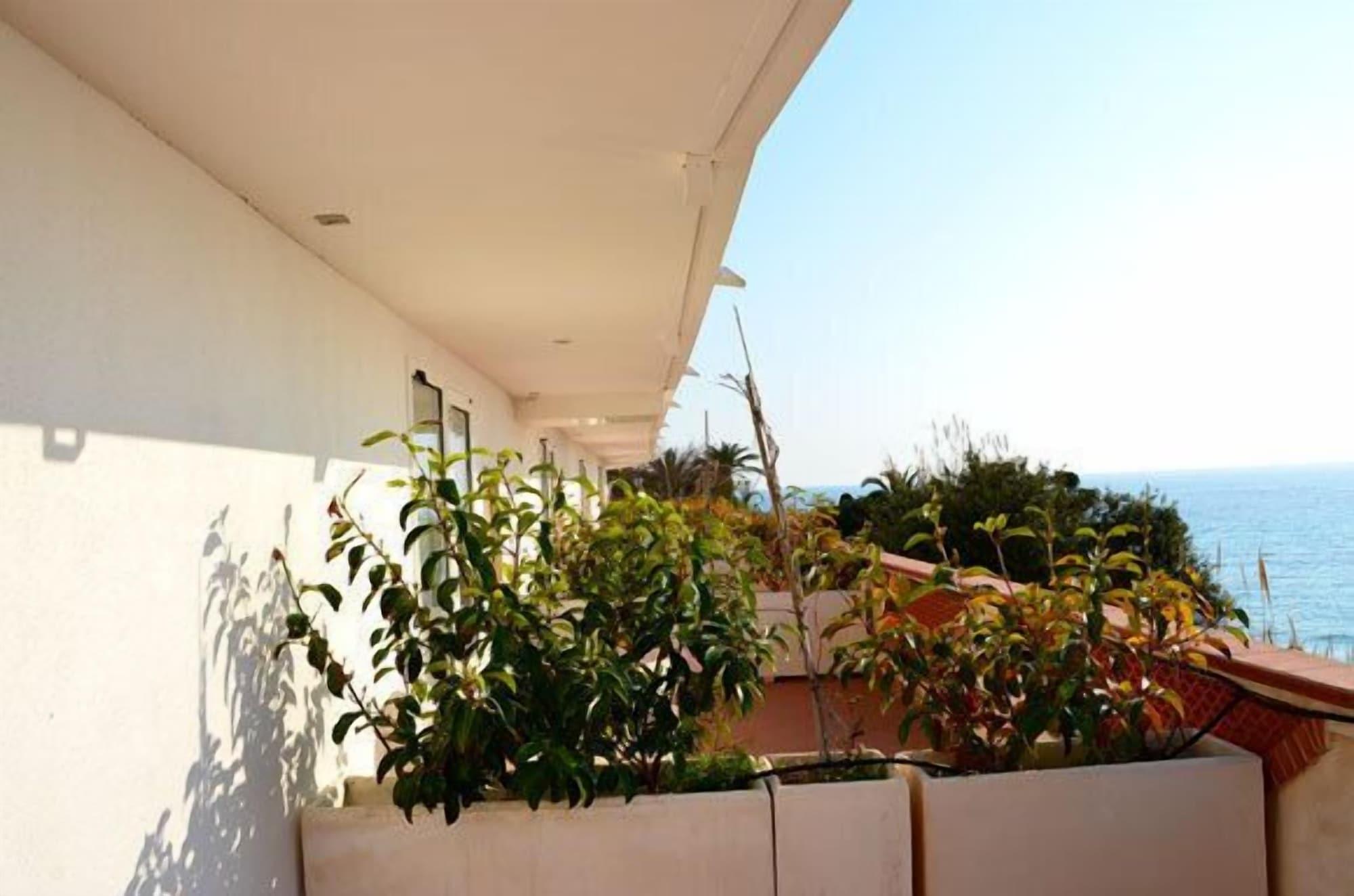 Mon Reve Resort Tarento Exterior foto